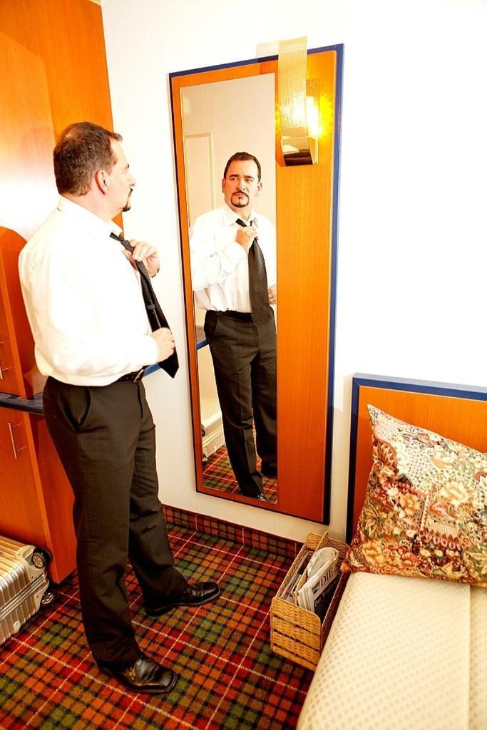 Rheinhotel Vier Jahreszeiten Bad Breisig Εξωτερικό φωτογραφία